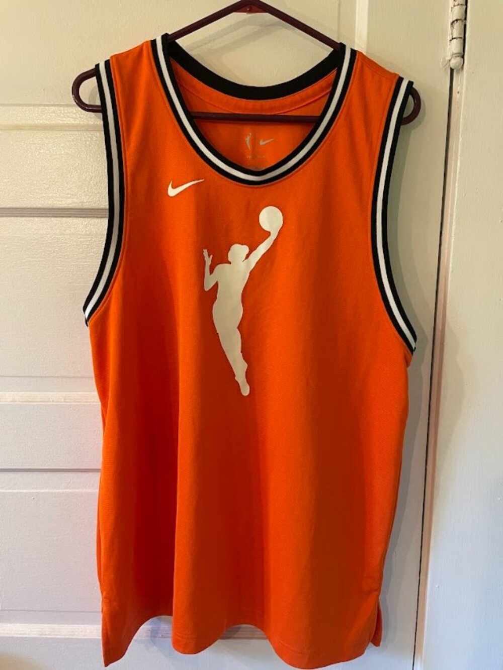 WNBA Nike Basketball Logo Jersey